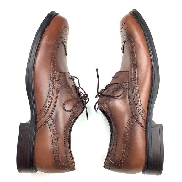 Dockers Brown Leather Brogue Men Shoes Size 8 M Wingtips Oxford Preppy Office